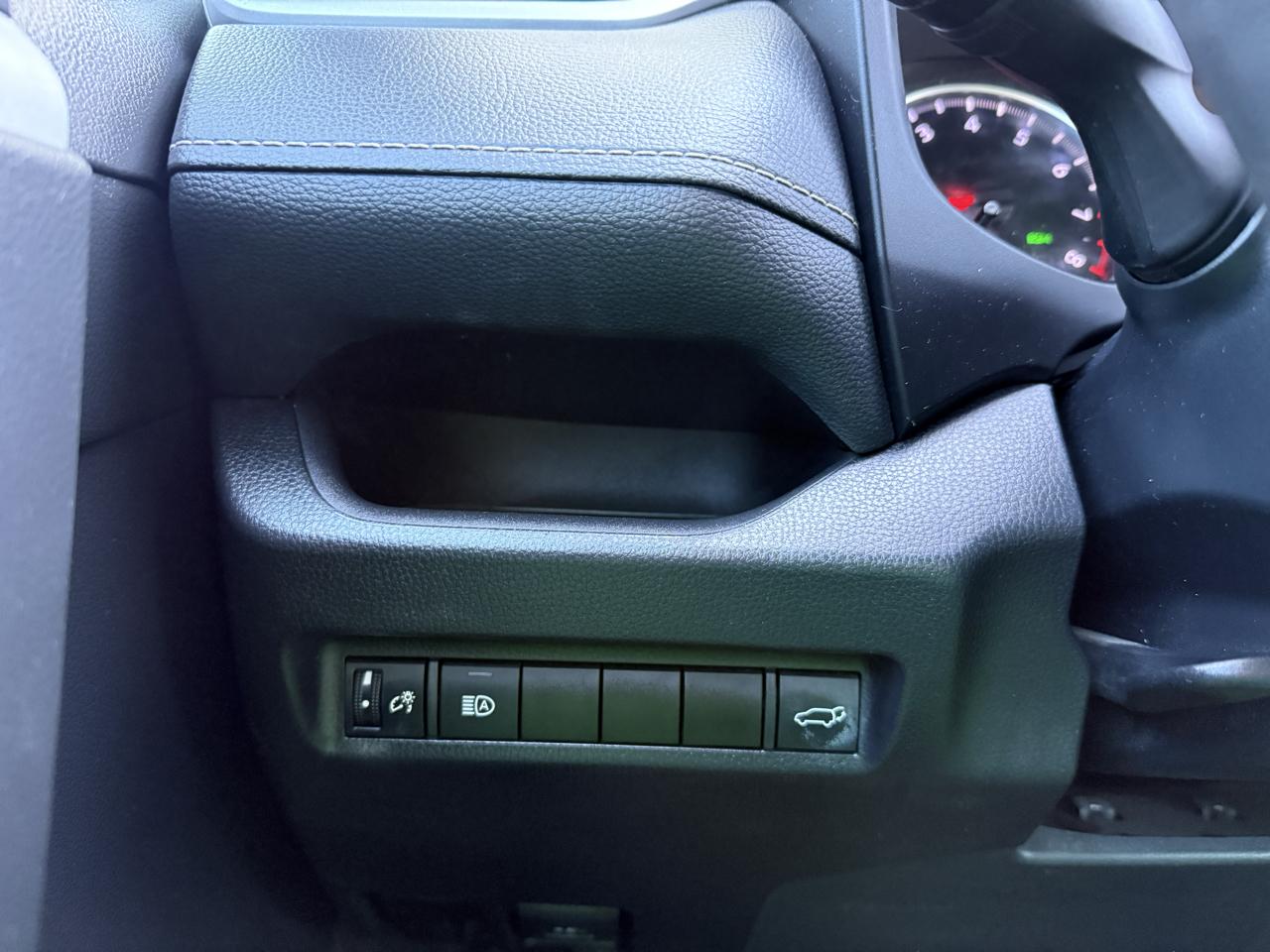 Toyota RAV4 XLE Premium 2022