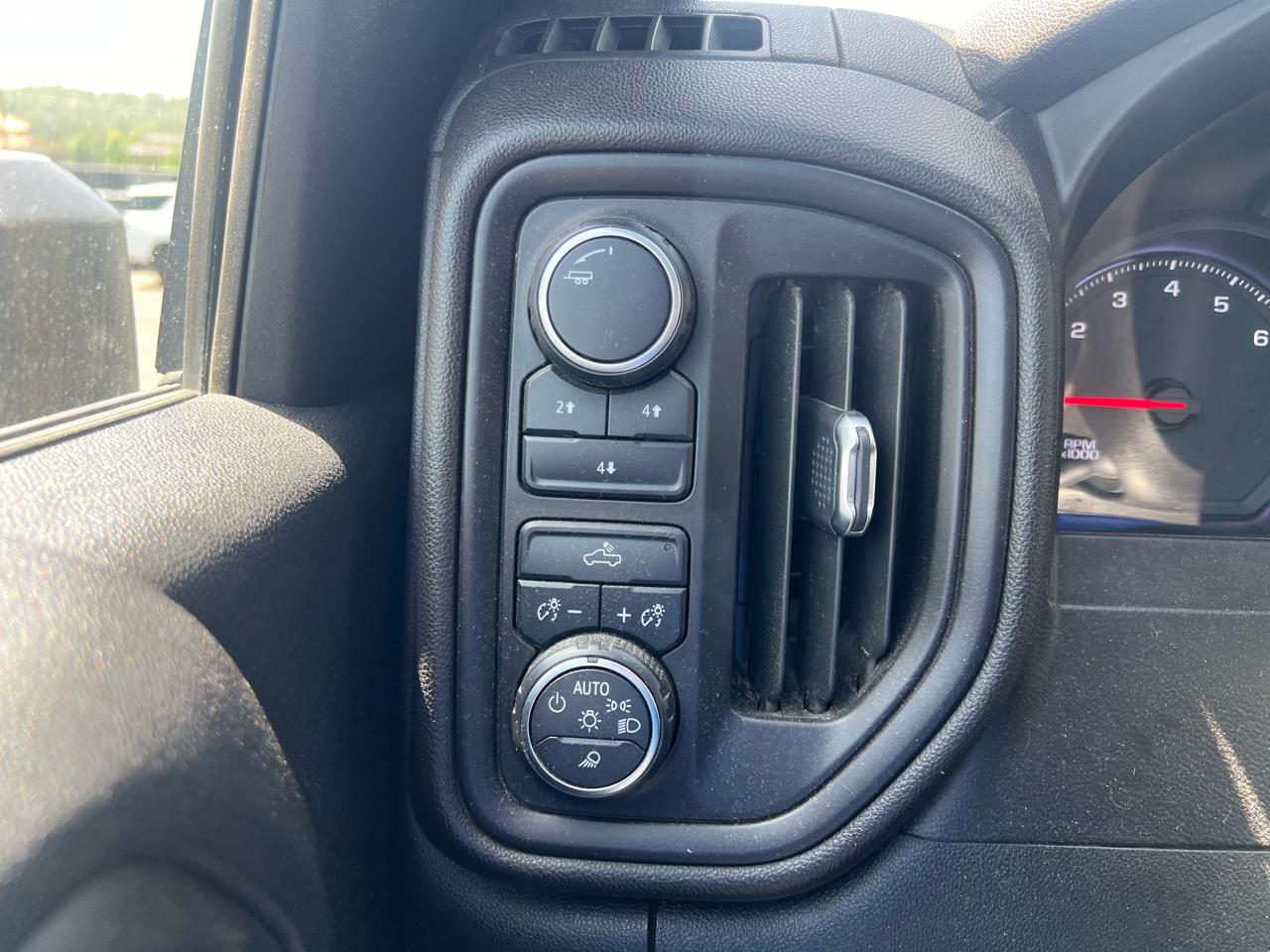 Chevrolet Silverado 2500HD  2021