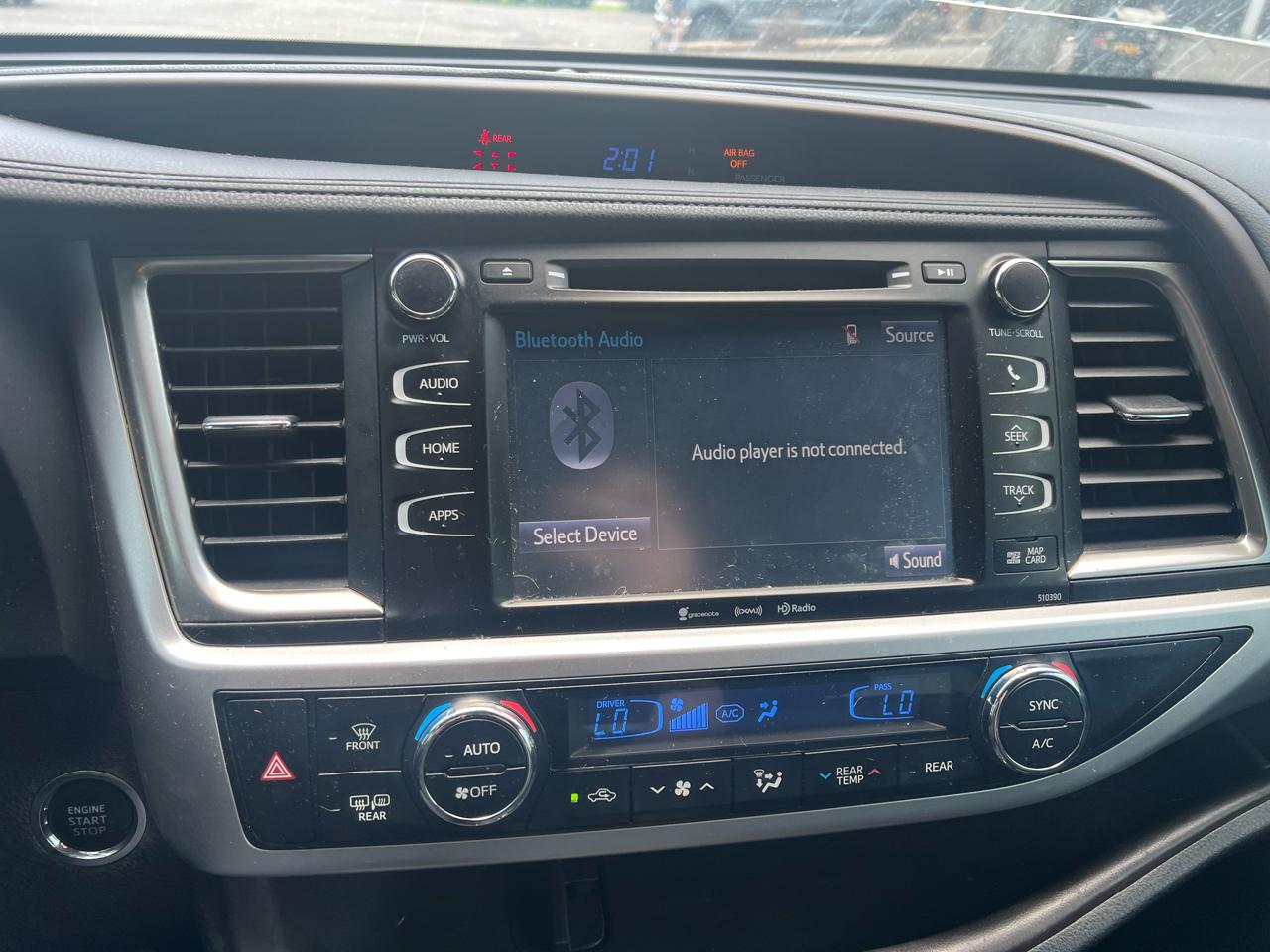 Toyota Highlander XLE AWD V6 2019