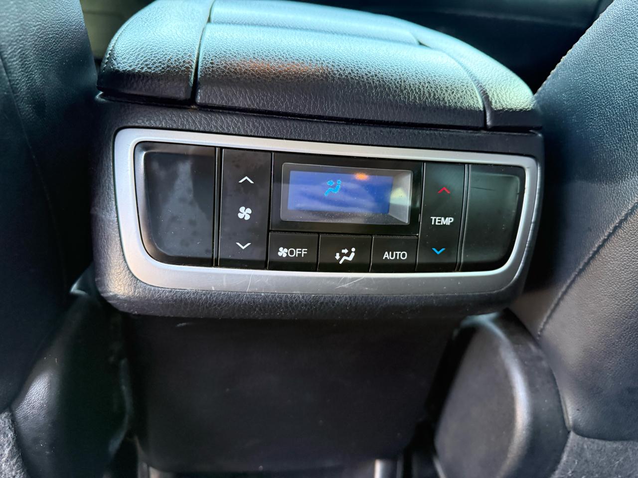 Toyota Highlander XLE AWD V6 2019