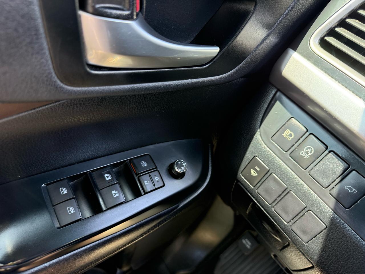 Toyota Highlander XLE AWD V6 2019