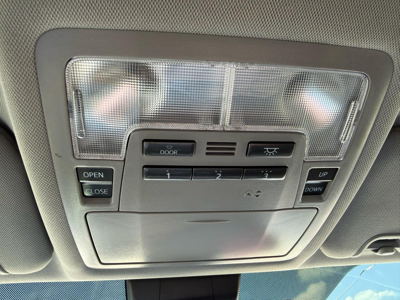 Toyota Highlander XLE AWD V6 2019