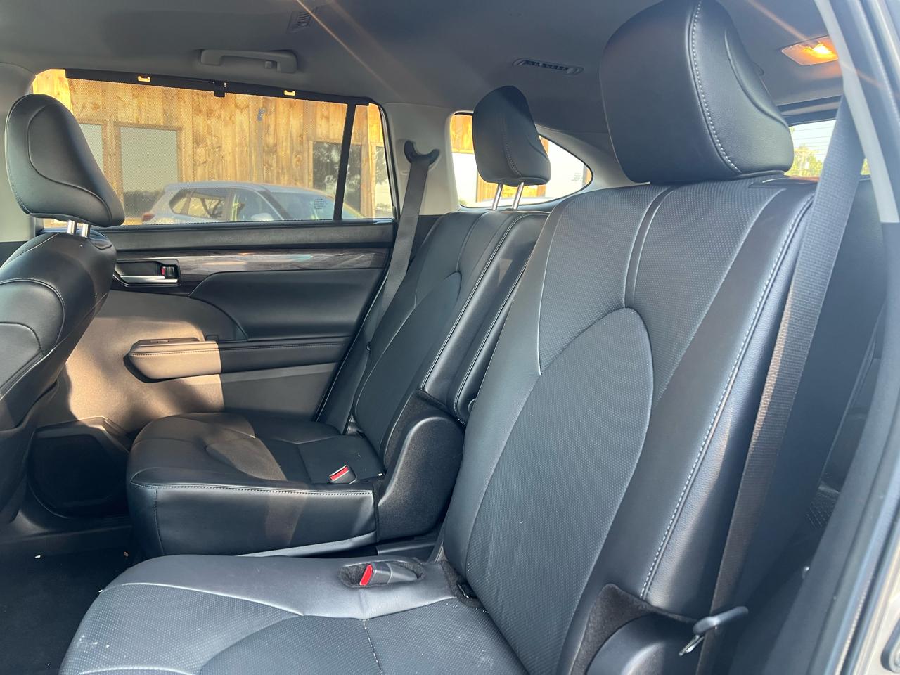 Toyota Highlander Limited 2025
