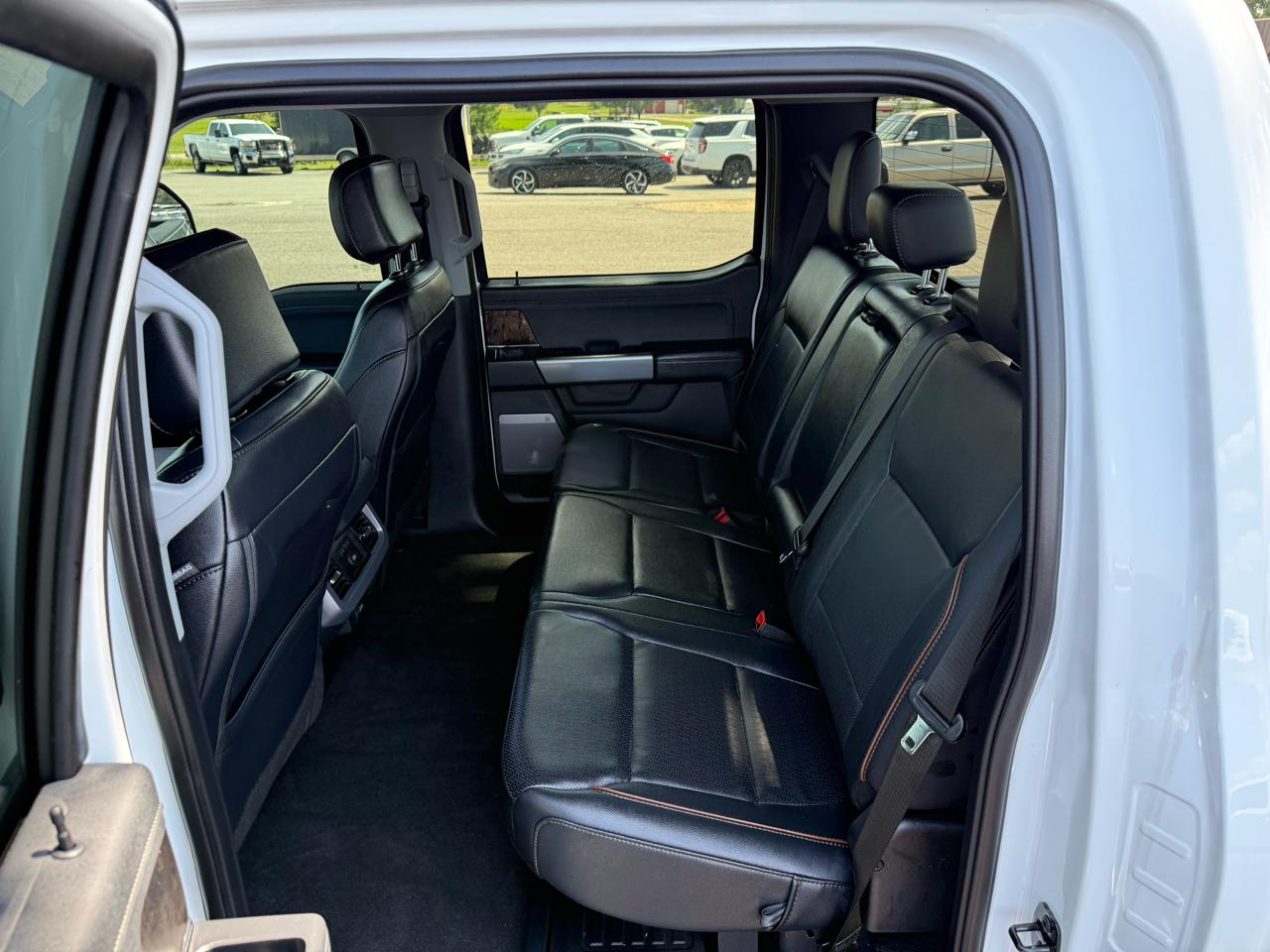 Ford F-250 SD Lariat Crew Cab 4WD 2025