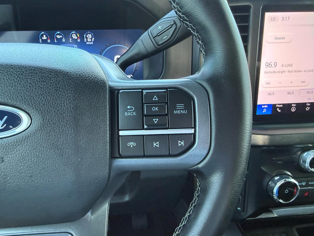 Ford F-250 SD Lariat Crew Cab 4WD 2025