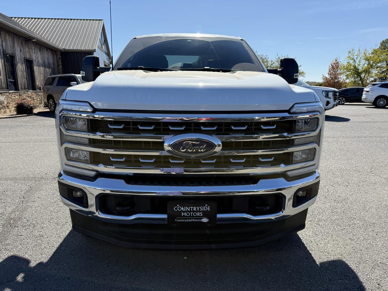 Ford F-250 SD Lariat Crew Cab 4WD 2025