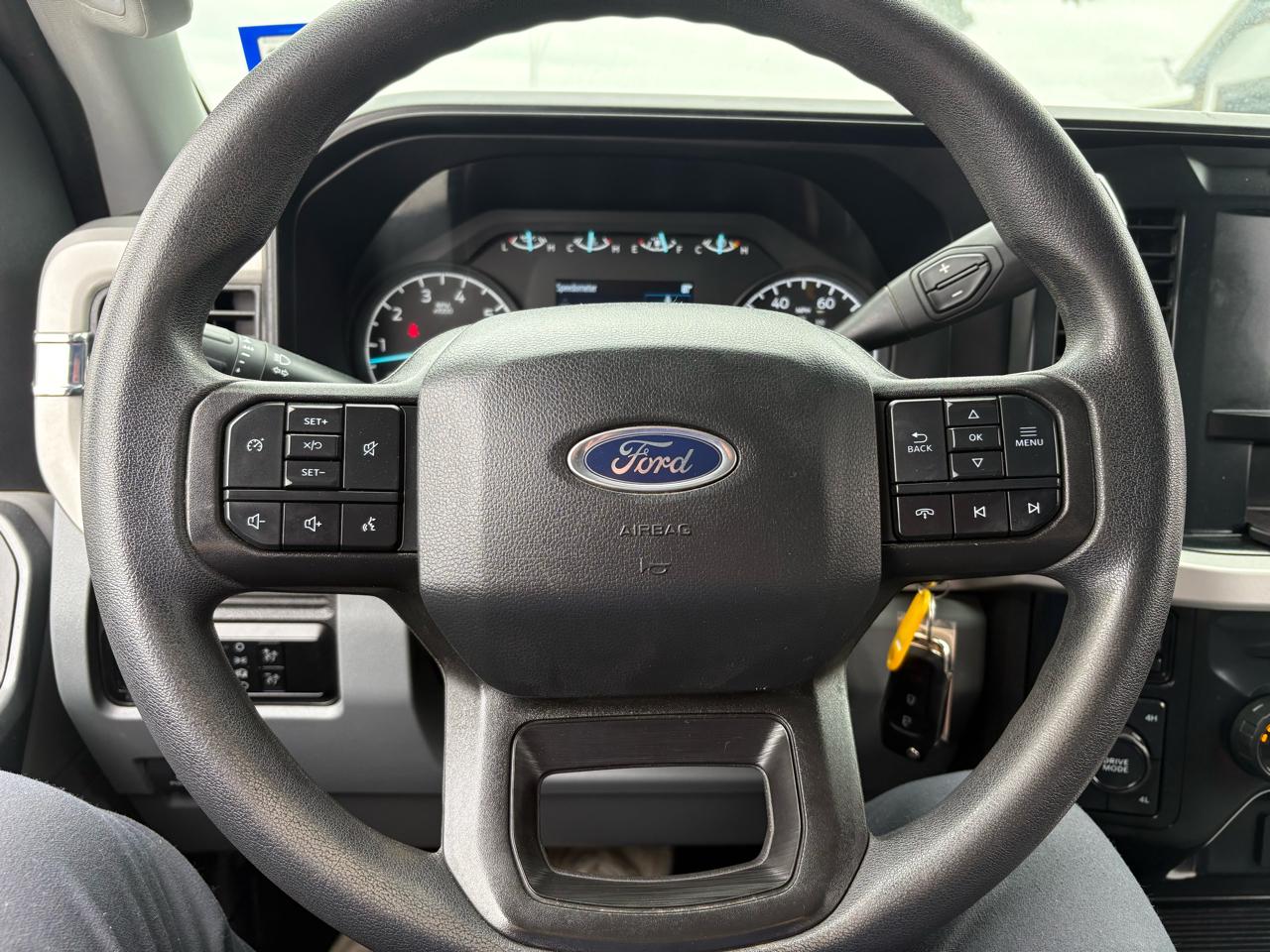 Ford F-250 SD  2024