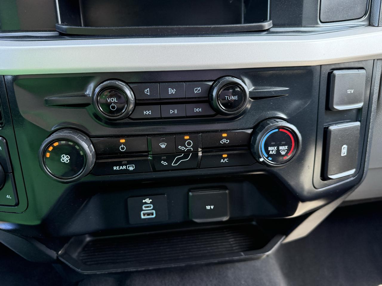 Ford F-250 SD  2024