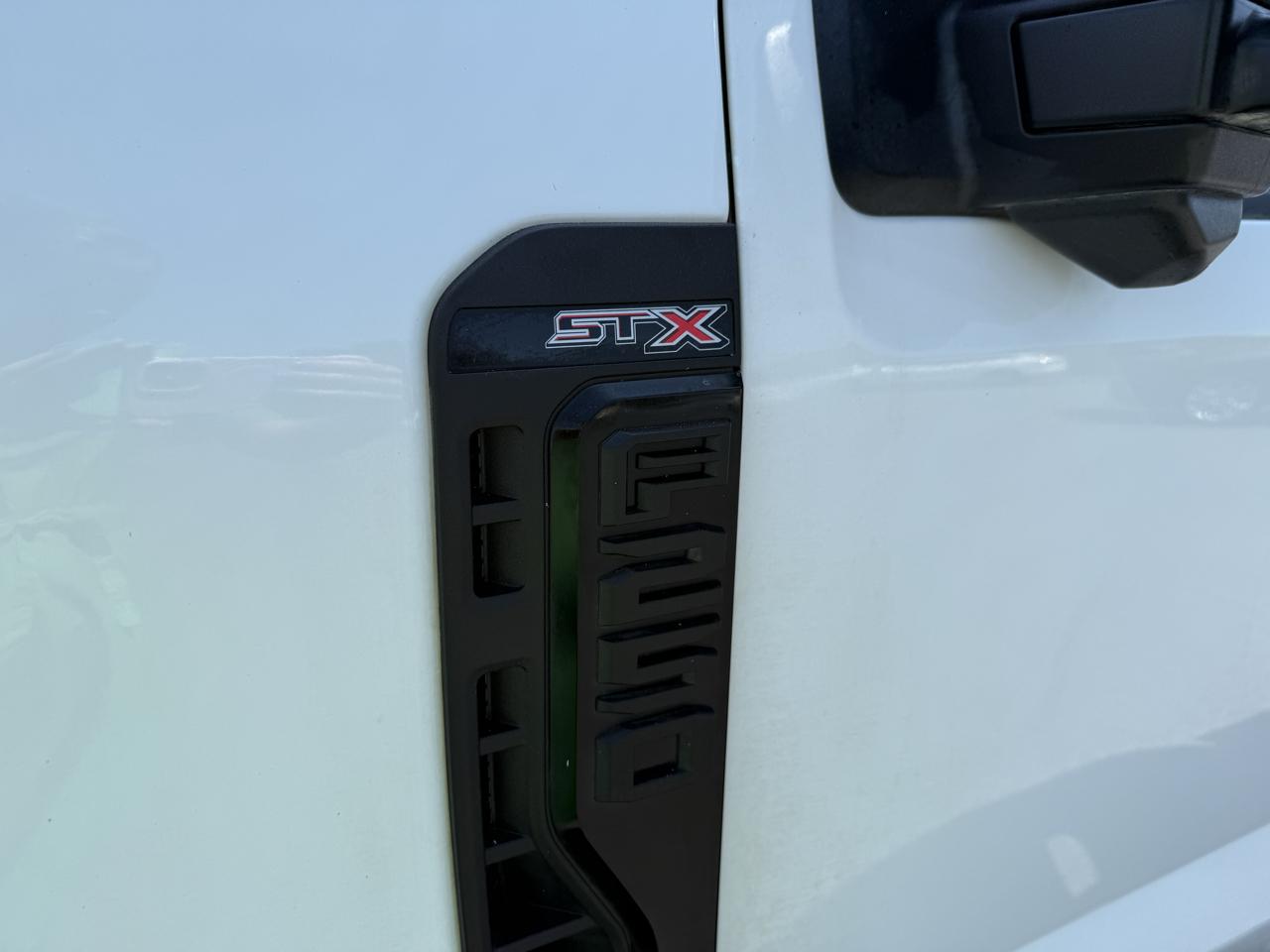 Ford F-250 SD  2024