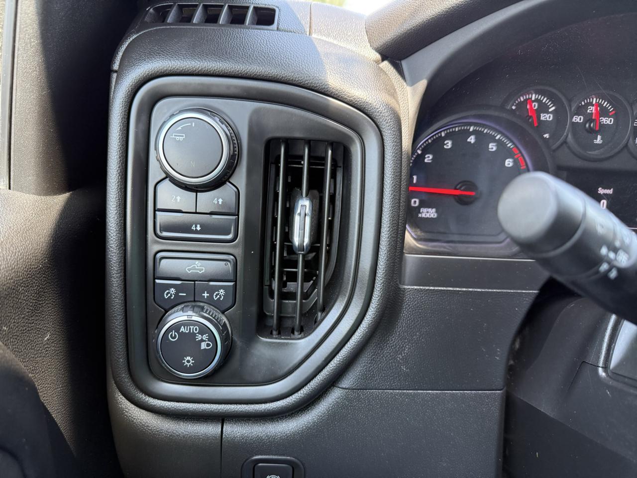 Chevrolet Silverado 2500HD  2023
