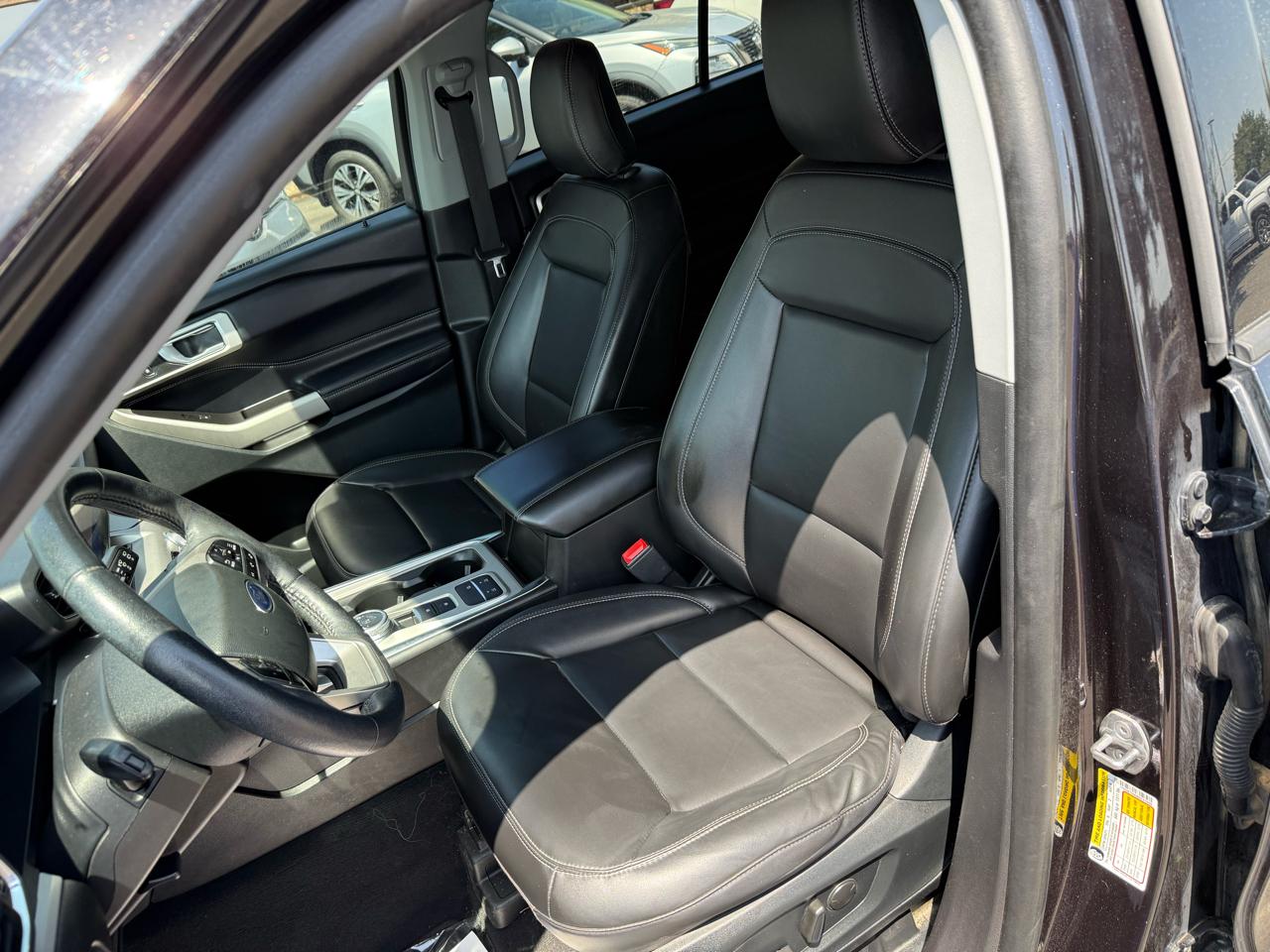 Ford Explorer XLT 2022