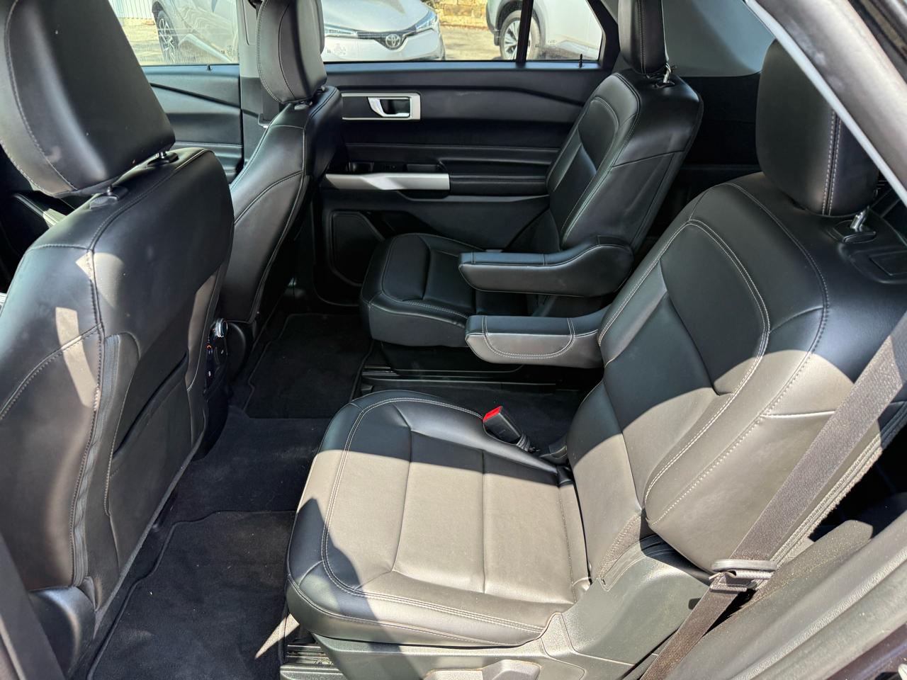 Ford Explorer XLT 2022