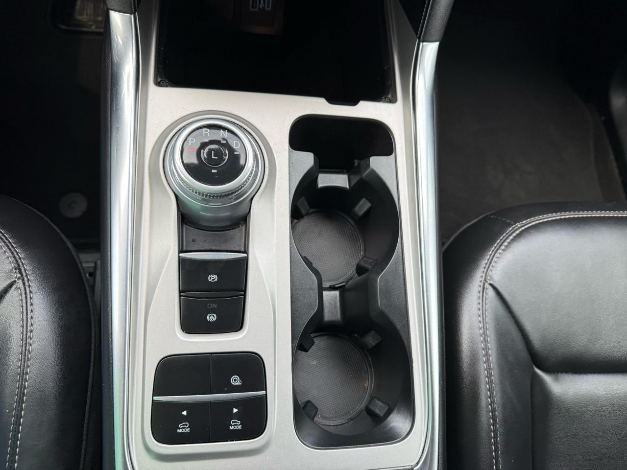 Ford Explorer XLT 2022