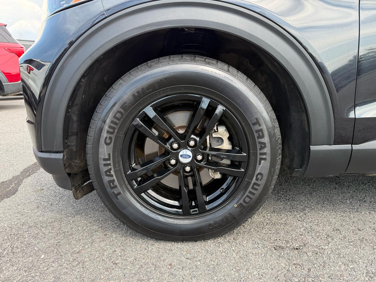 Ford Explorer XLT 2022