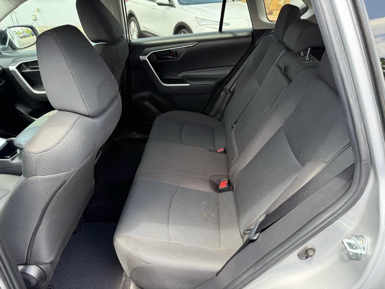 Toyota RAV4 LE 2023