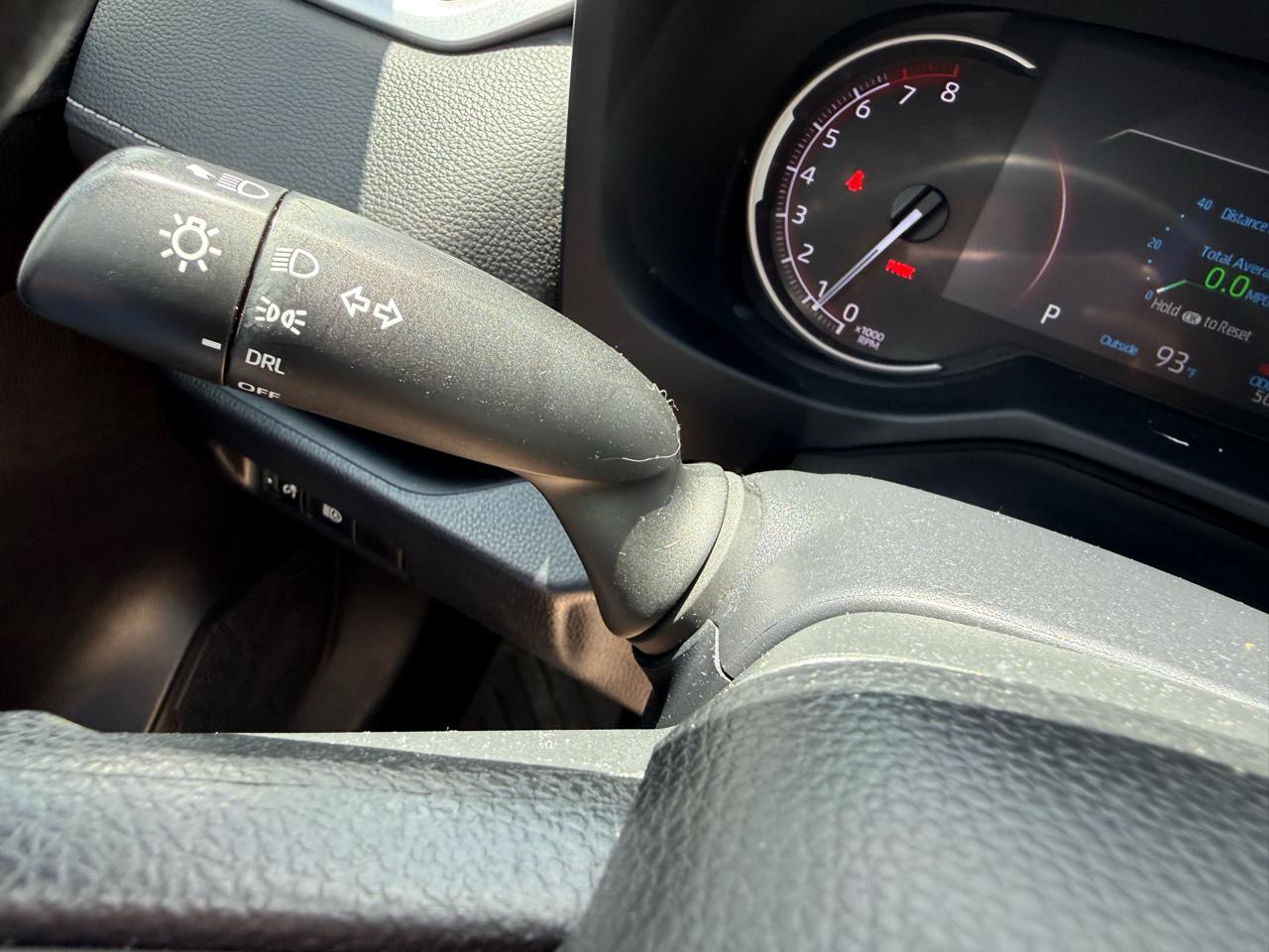 Toyota RAV4 LE 2023