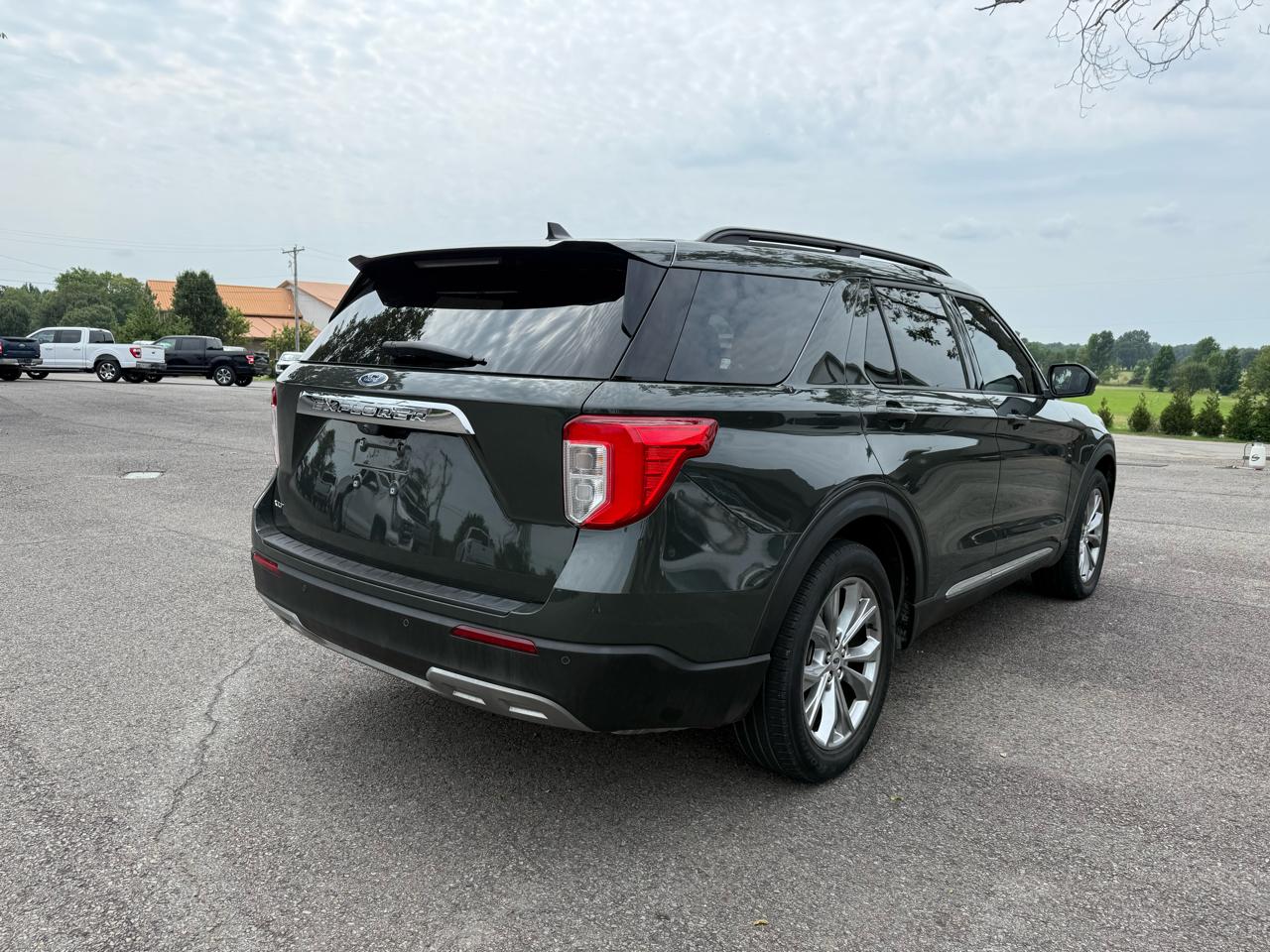 Ford Explorer XLT 2023