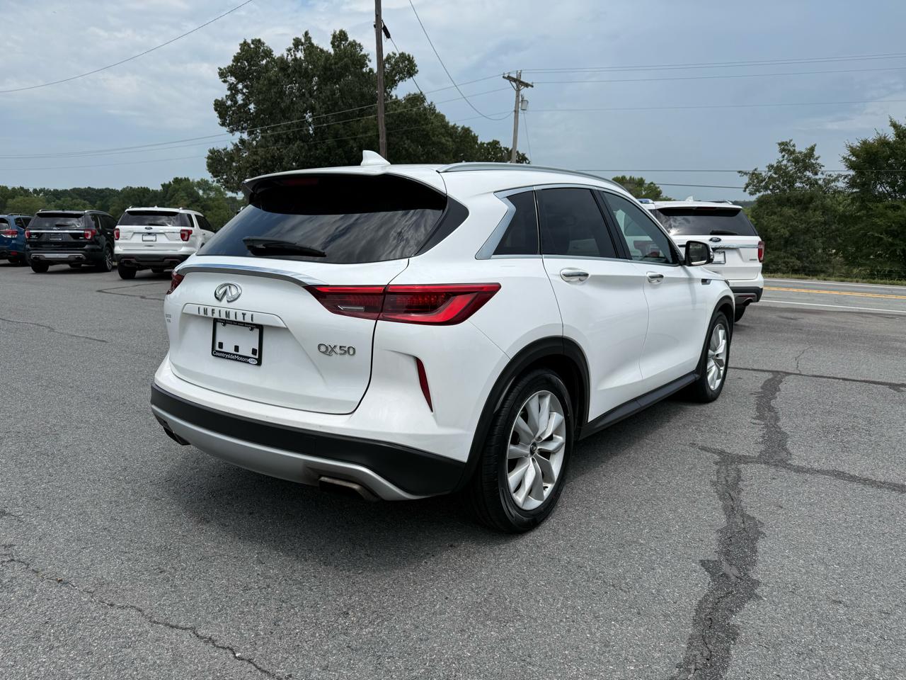 Infiniti QX50 LUXE 2019