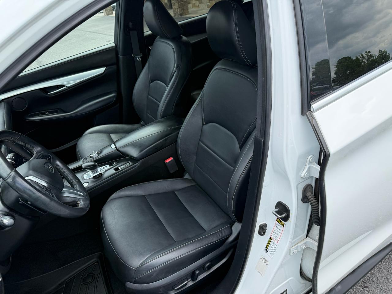 Infiniti QX50 LUXE 2019