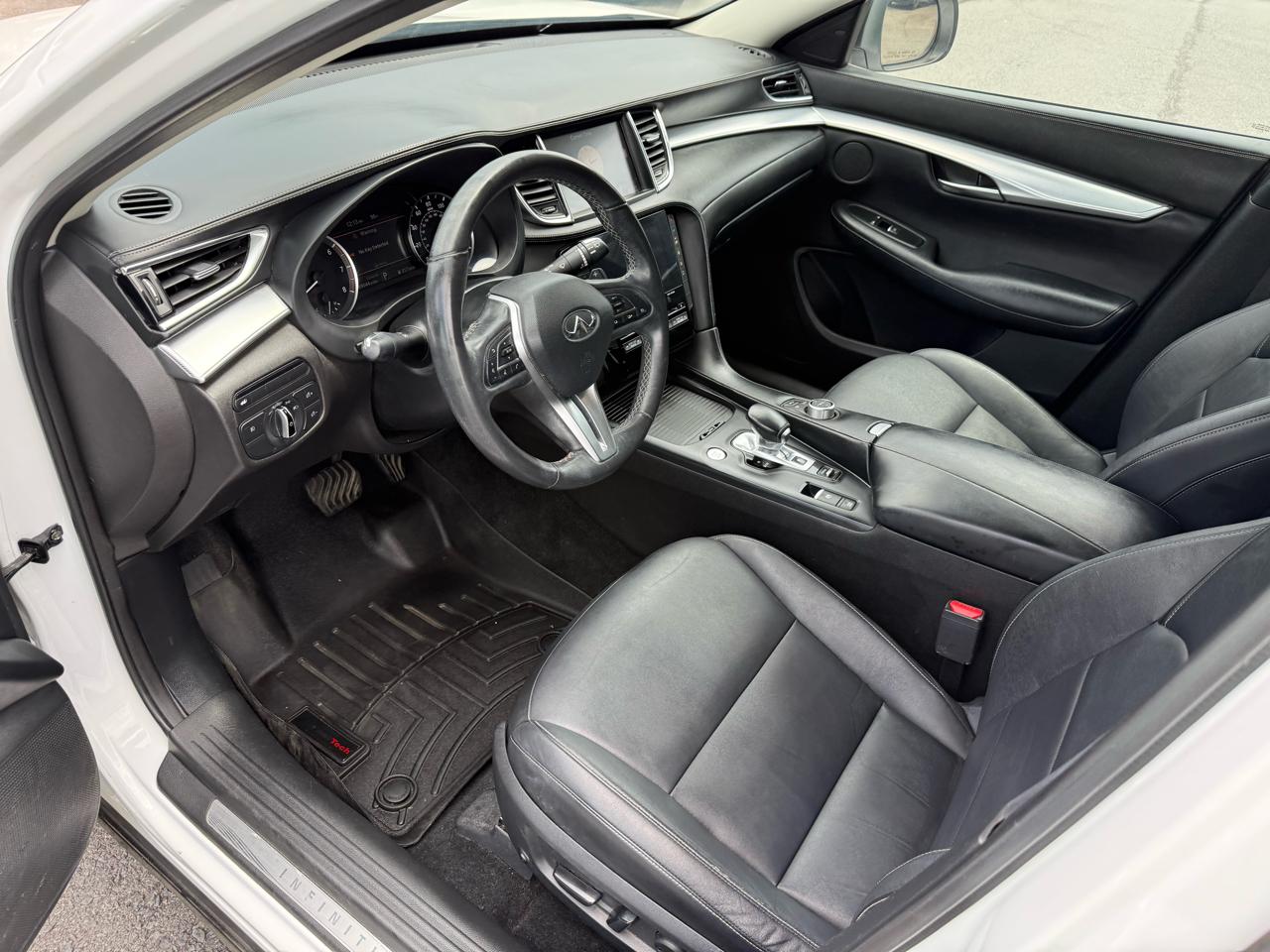 Infiniti QX50 LUXE 2019