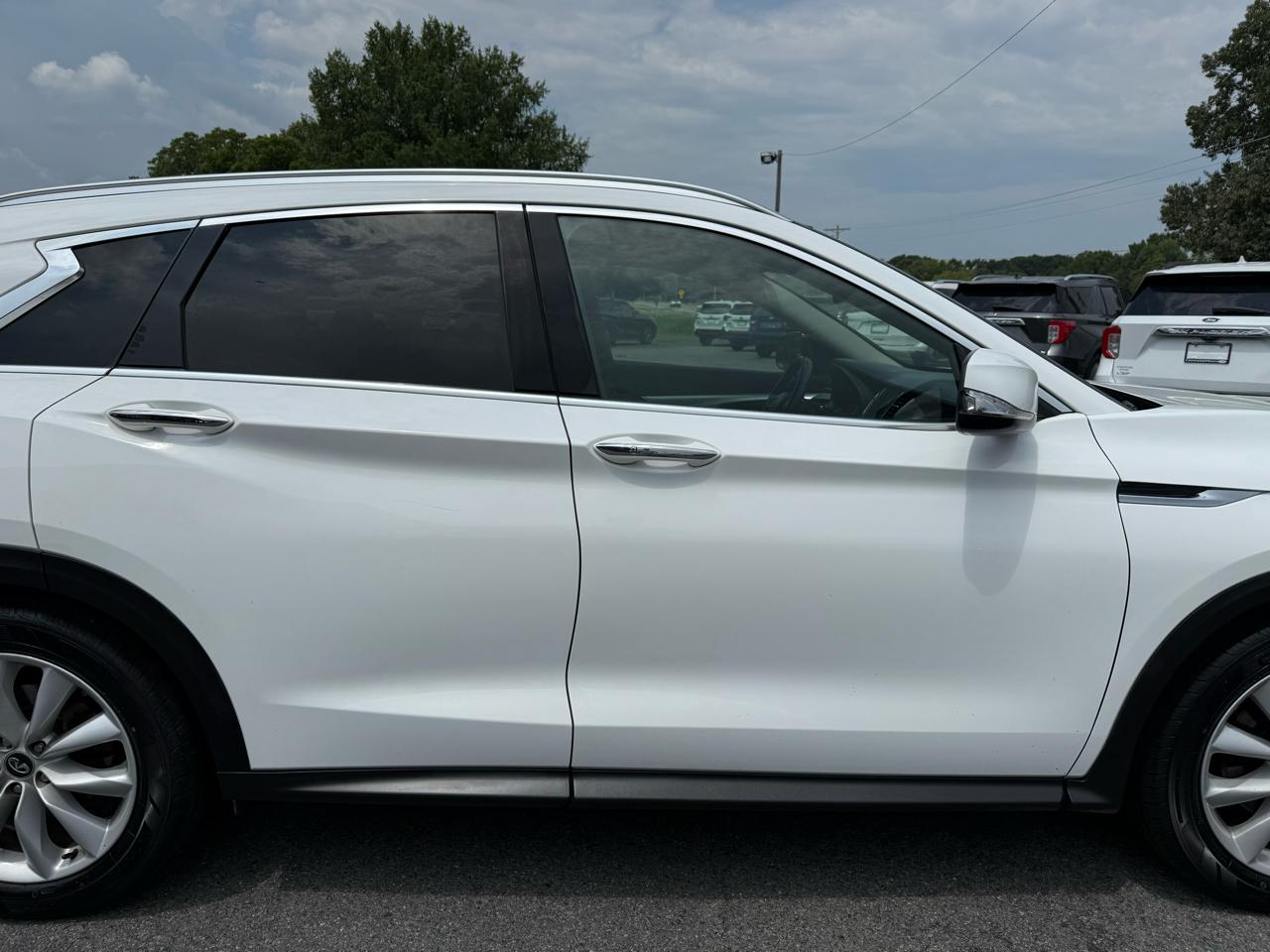 Infiniti QX50 LUXE 2019