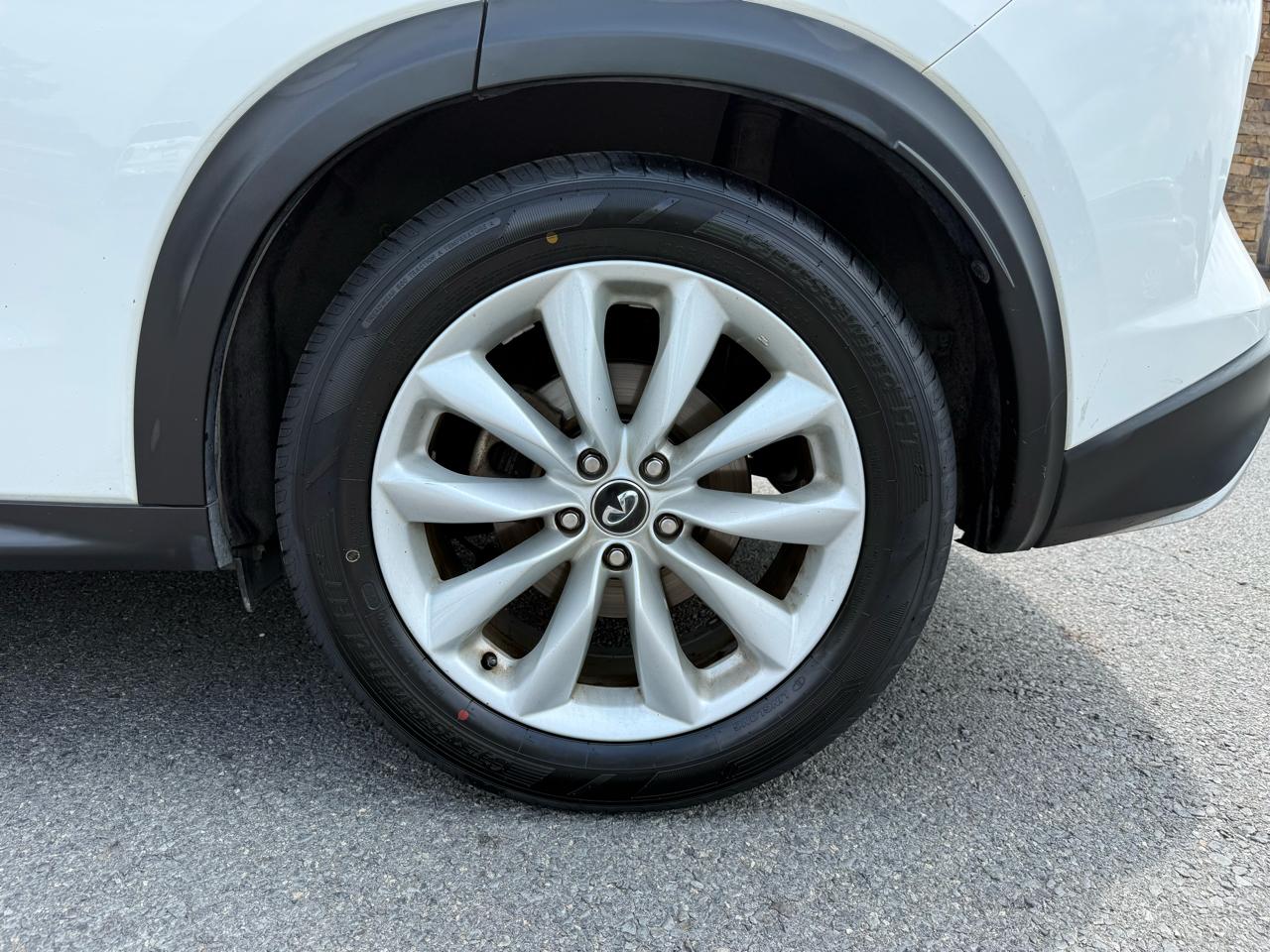 Infiniti QX50 LUXE 2019