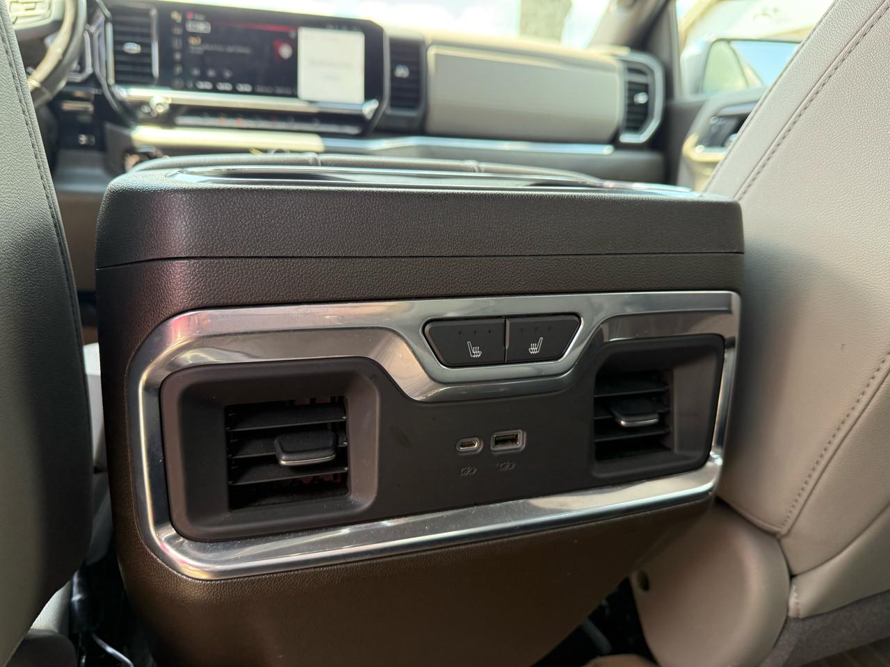 GMC Sierra 1500 SLT Crew Cab 4WD 2022