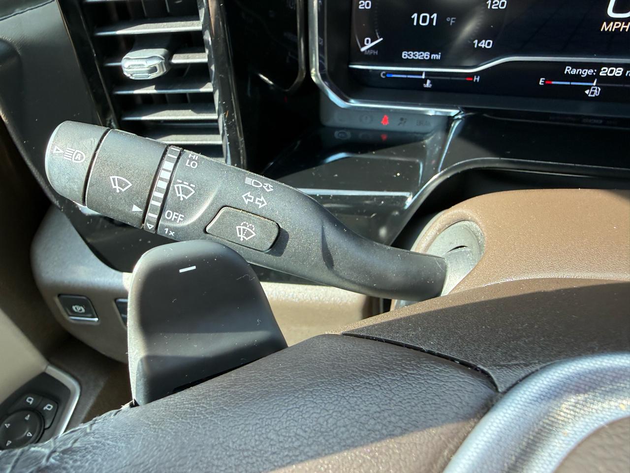 GMC Sierra 1500 SLT Crew Cab 4WD 2022