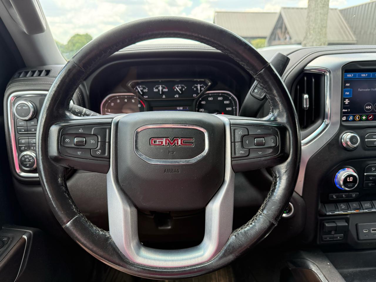 GMC Sierra 1500 SLT Crew Cab 4WD 2021