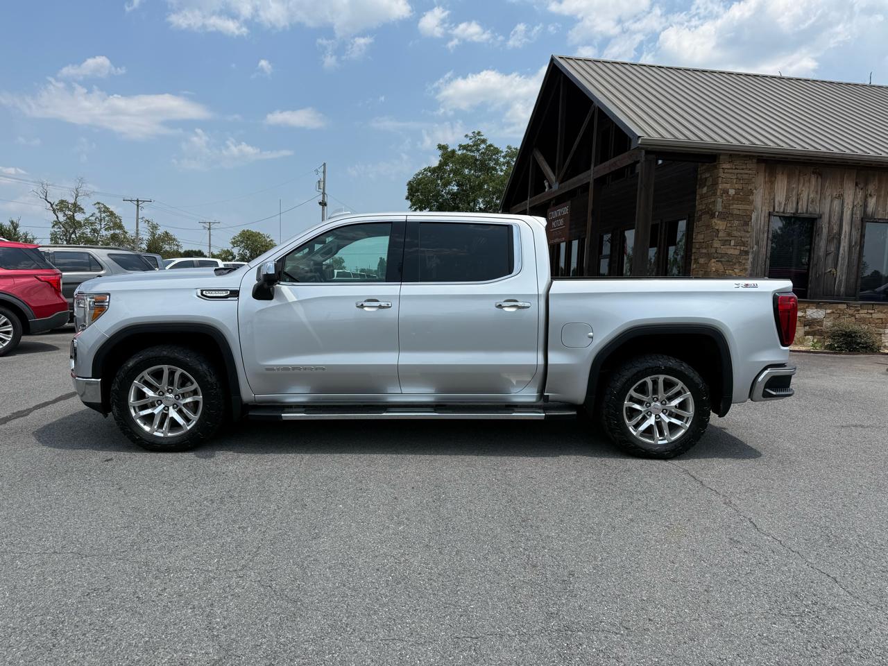 GMC Sierra 1500 SLT Crew Cab 4WD 2021