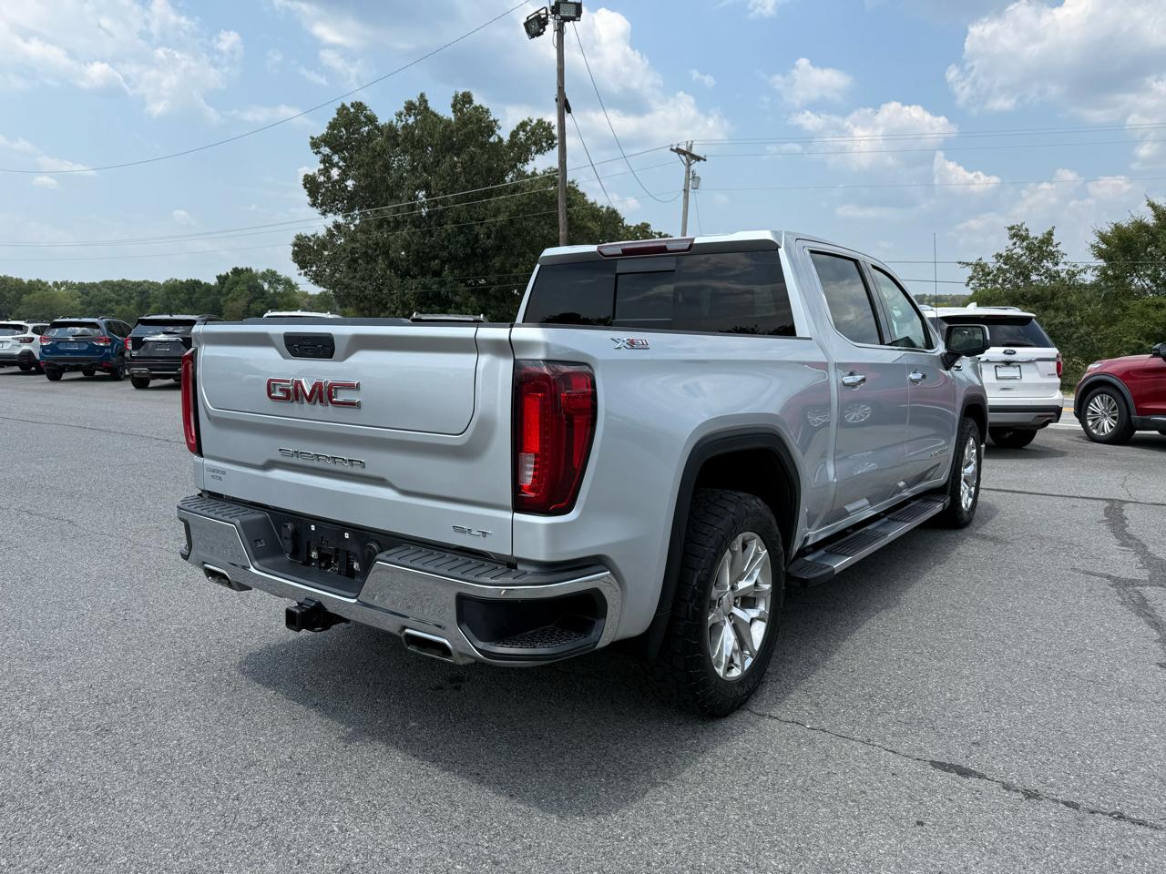 GMC Sierra 1500 SLT Crew Cab 4WD 2021