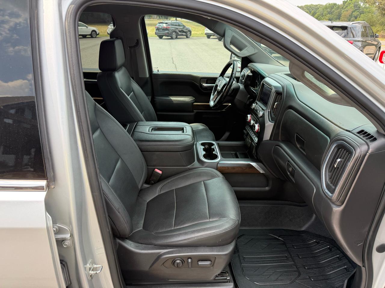 GMC Sierra 1500 SLT Crew Cab 4WD 2021