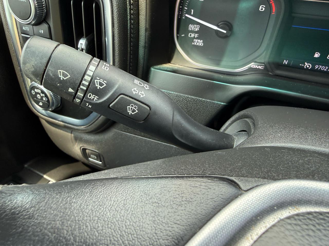 GMC Sierra 1500 SLT Crew Cab 4WD 2021