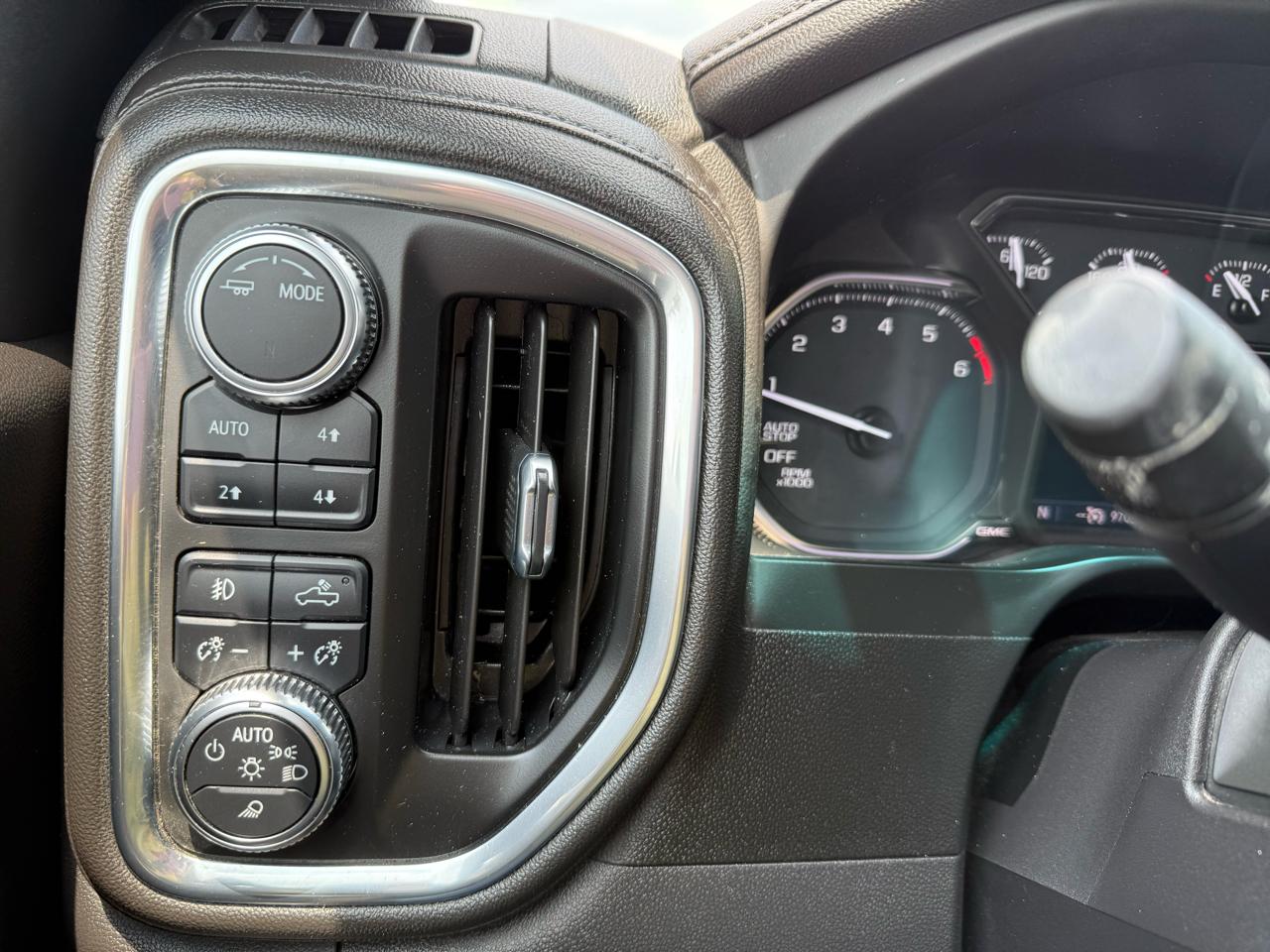 GMC Sierra 1500 SLT Crew Cab 4WD 2021