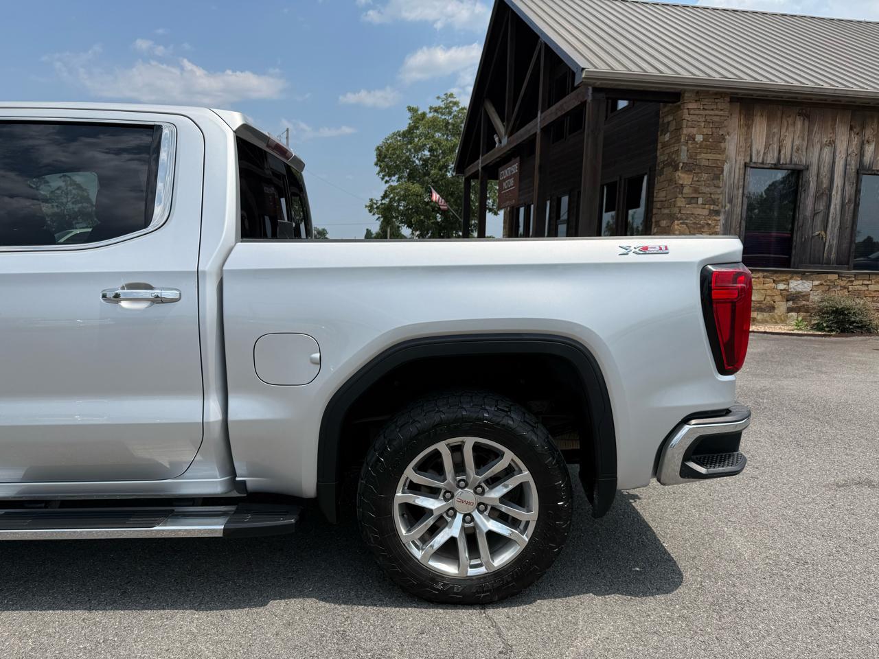 GMC Sierra 1500 SLT Crew Cab 4WD 2021
