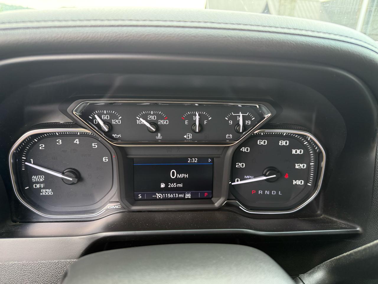 GMC Sierra 1500 AT4 Crew Cab 4WD 2021