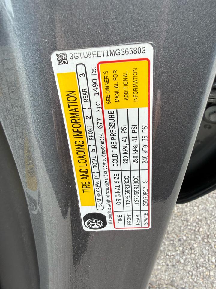GMC Sierra 1500 AT4 Crew Cab 4WD 2021