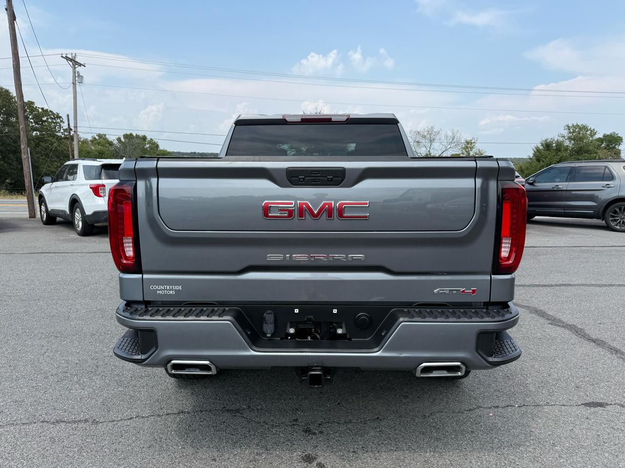 GMC Sierra 1500 AT4 Crew Cab 4WD 2021