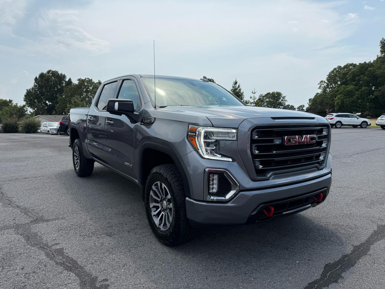 GMC Sierra 1500 AT4 Crew Cab 4WD 2021