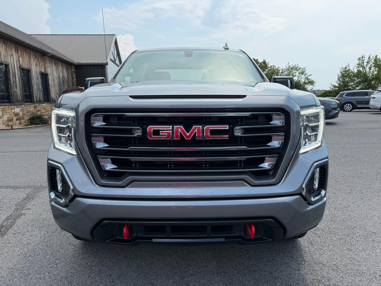 GMC Sierra 1500 AT4 Crew Cab 4WD 2021