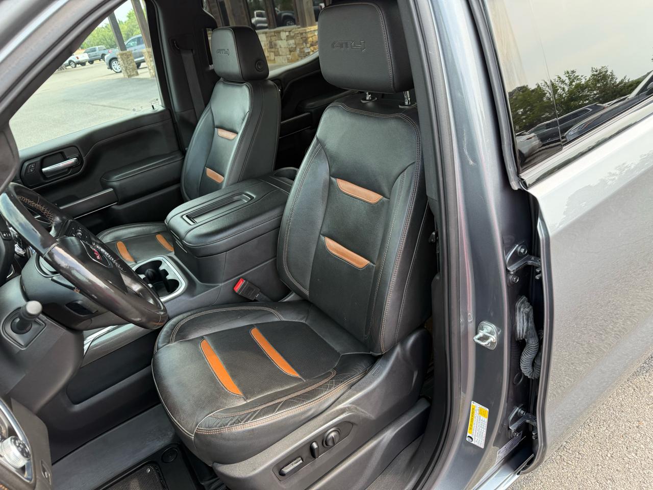GMC Sierra 1500 AT4 Crew Cab 4WD 2021