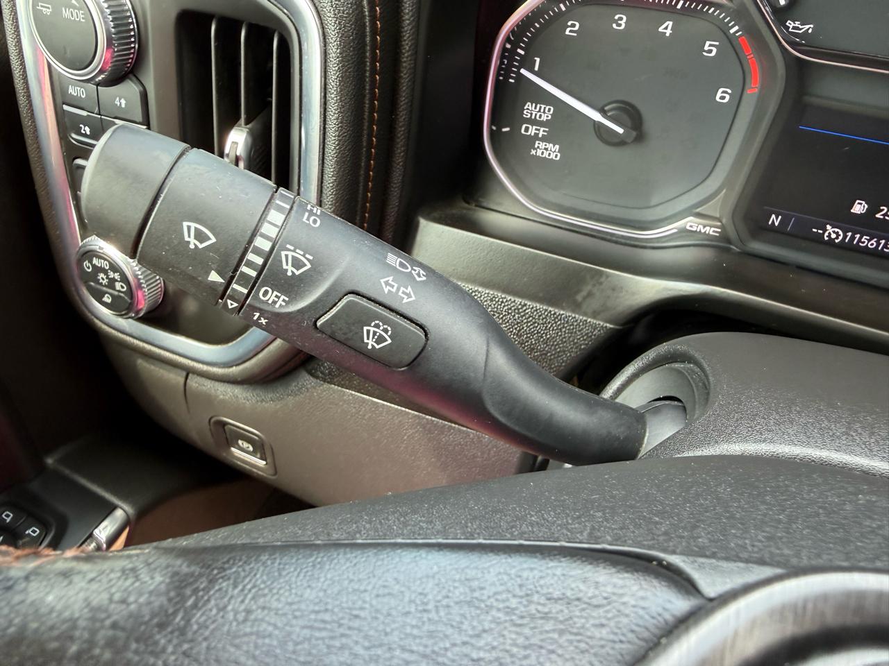 GMC Sierra 1500 AT4 Crew Cab 4WD 2021
