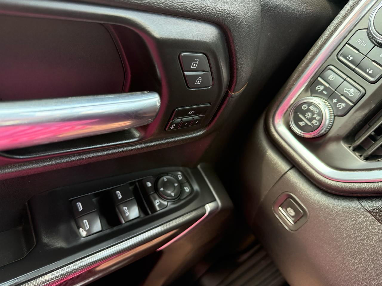 GMC Sierra 1500 AT4 Crew Cab 4WD 2021