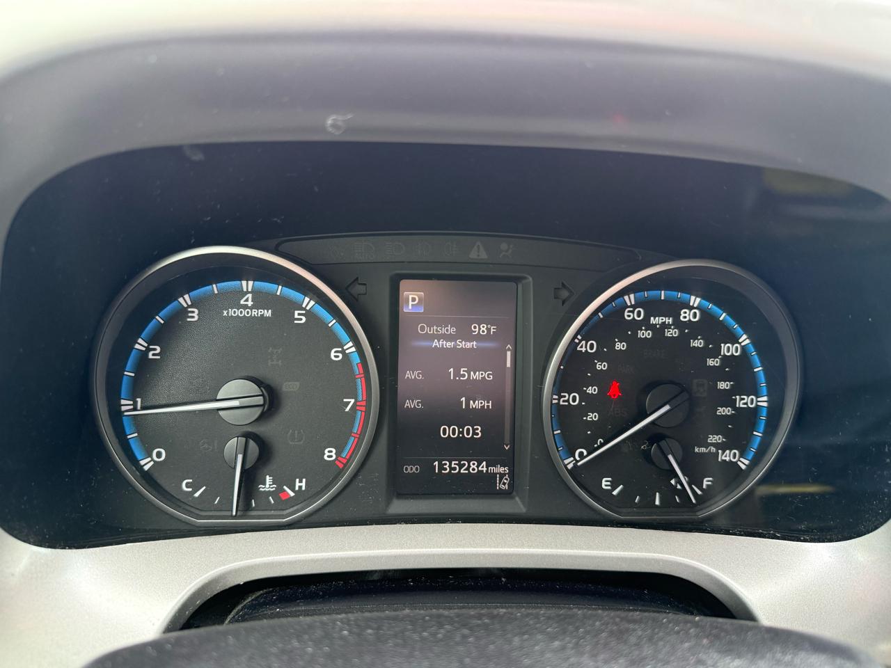 Toyota RAV4 XLE FWD 2018