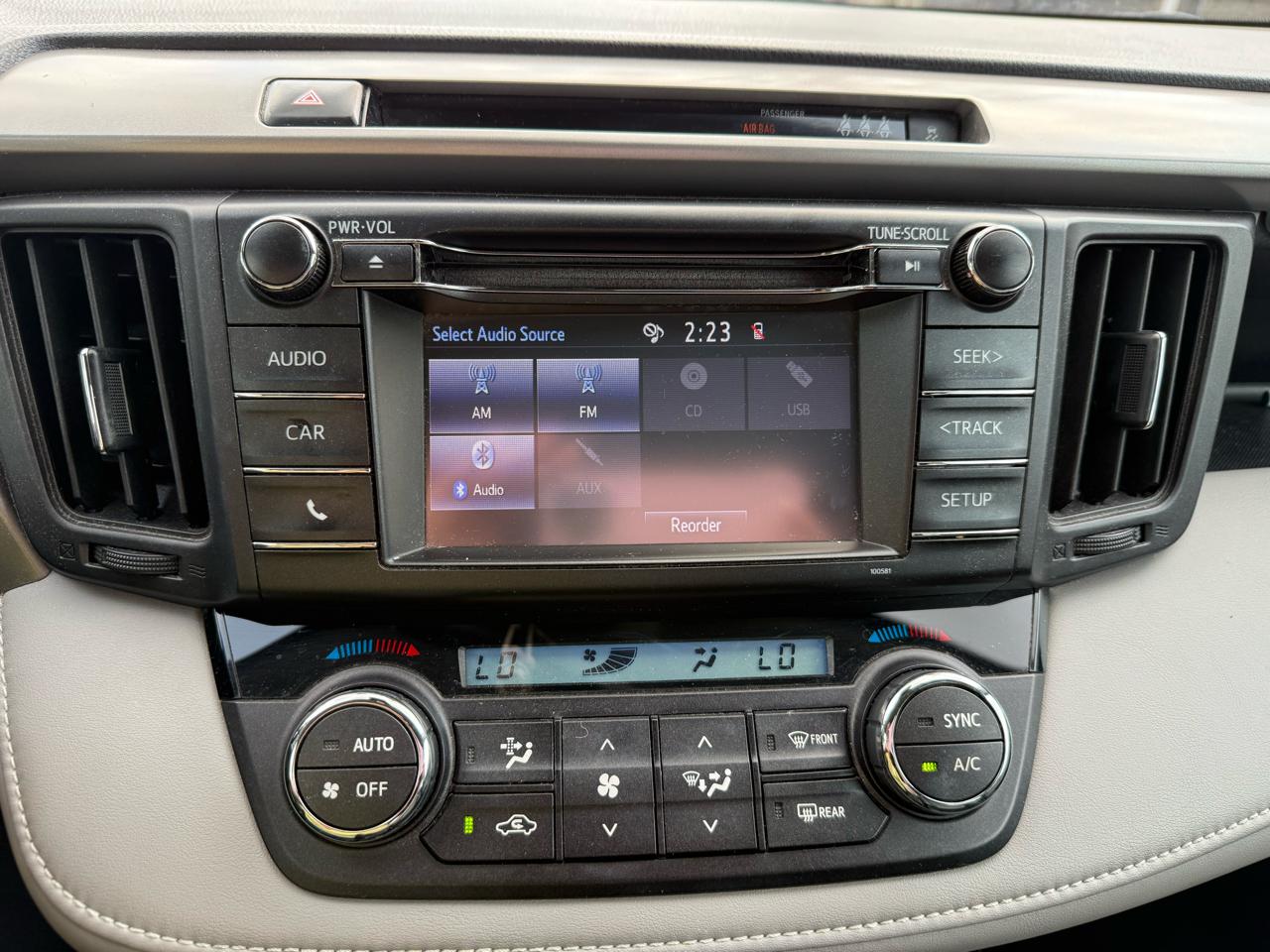 Toyota RAV4 XLE FWD 2018