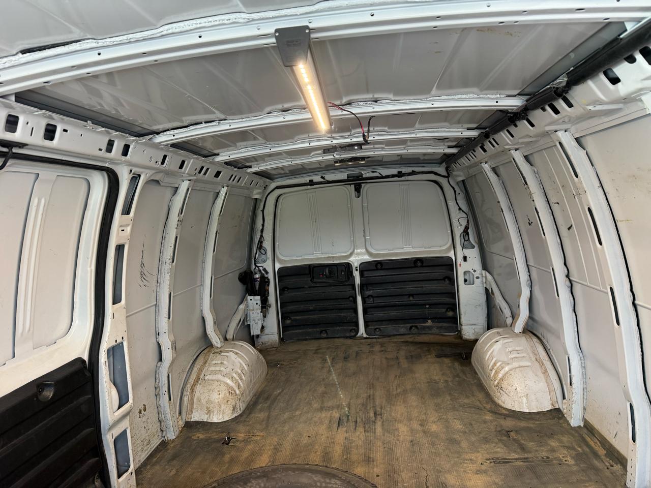 Chevrolet Express 3500 Cargo Extended 2021
