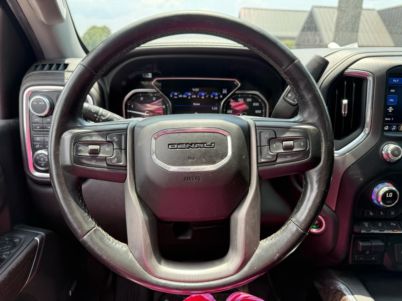 GMC Sierra 2500HD Denali Crew Cab 4WD 2022