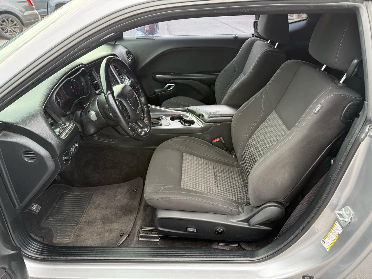 Dodge Challenger SXT 2018