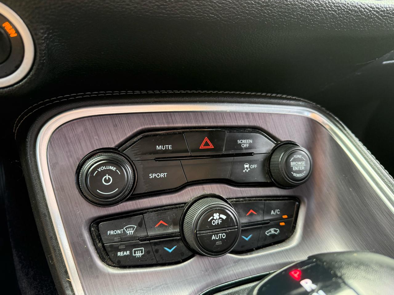 Dodge Challenger SXT 2018