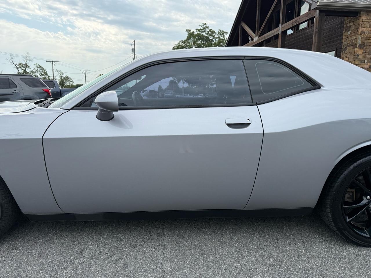 Dodge Challenger SXT 2018